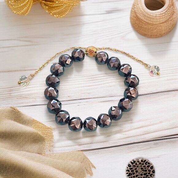 Black Swarovski Beaded Bracelet - Picture 9 of 12